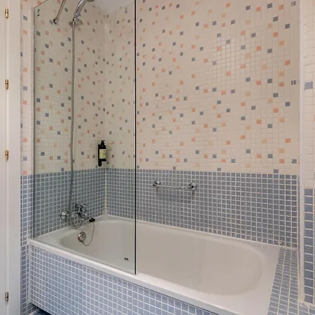 Apartamento Charming Airport IV Madrid Exterior foto