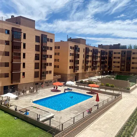Apartamento Charming Airport IV Madrid Exterior foto